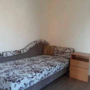 Сдам 2 комнатную на Красном Камне с ремонтом