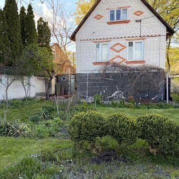 ТЕРМІНОВО!Дача в кооперативі Осокорки,станція метро "Славутич"
