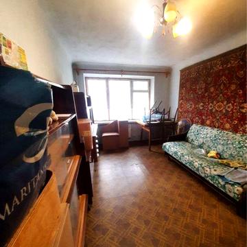 Продам 2-кімнатну квартиру  район Варусу
