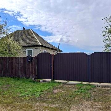 Продається житловий будинок в селі Благодатне