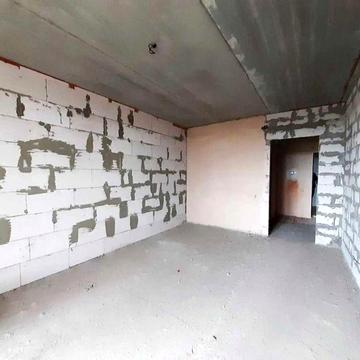 Продаж 1-кімнатної квартири 54 м² в цегляній новобудові + комора