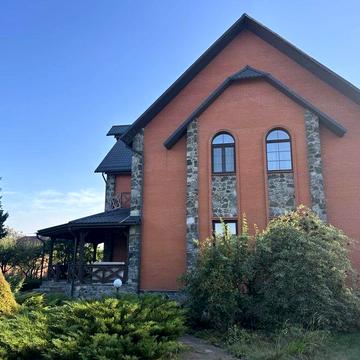 Дім с. Дмитрівка, від власників! Вигідна ціна з басейном, сауною, ландшафтною ділянкою!