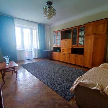 Оренда 2-кім квартири вул. Антонова, 3 (Соломянський р-н)