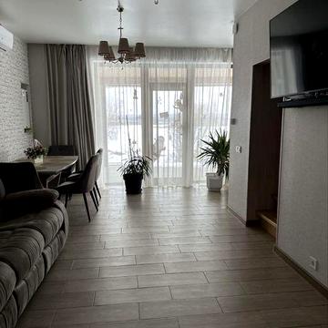 Аренда дома  3 спальни , 100м2 . Басейн , Безлюдовка  , 5 км от Харькова