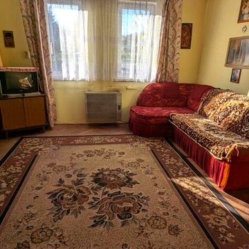 Продам 2х кімнатну квартиру