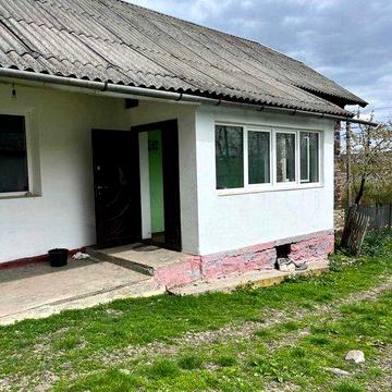 Продаж будинку біля Тернополя
