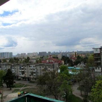 Роздільна 2 - кімнатна квартира. Воскресенський проспект 16 Б