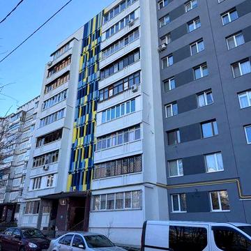 Продам 1кварт 38м2, С Салтовка-2, ул Др Народов 241, под ремонт 2эт/9