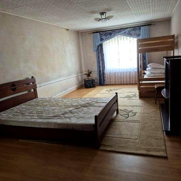 Здам окрему частину будинку квартирного типу