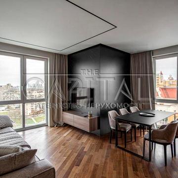 Продаж квартири з дизайнерським ремонтом Івасюка 4А