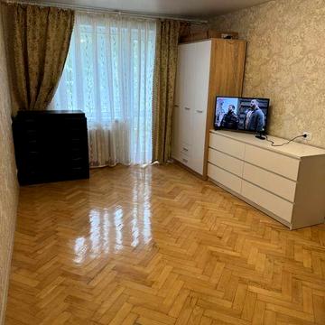 Від власника однокімнатна квартира біля парку Відрадний, Соломʼянський р-н, Шалімова 36