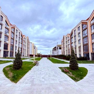 2-кімнатна квартира 56м2. Без комісії. Від забудовника 20хв до метро. Газ Ліфт. Будинок збудовано.