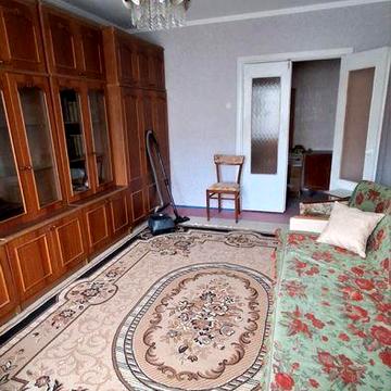 Аренда 2 ком на ул.Міхновського ,Караван ,Левый берег
