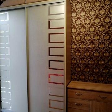 Оренда  кв-ри 39,5 м кв, вул. Регенераторна,4; 4/10 п/б, 16000 грн/міс