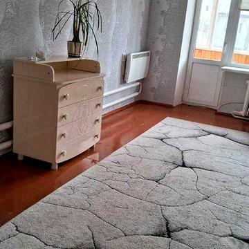 Продам 2 кінатну квартиру