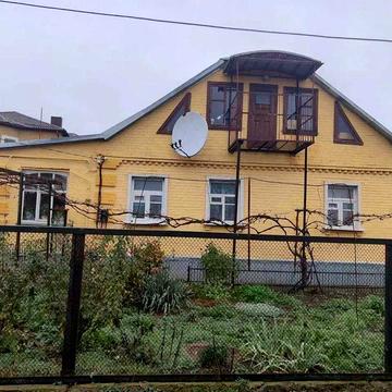 Добротний будинок  83м2, в 5хв. їзди від міста!