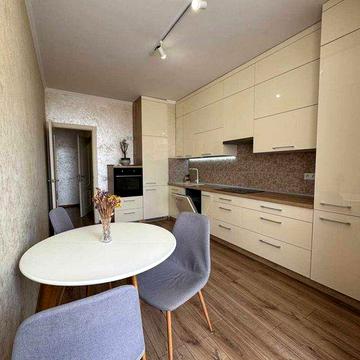 ОРЕНДА ЖК Семицвіт 1кім+кухня вітальня, 45м2, 5-й поверх
