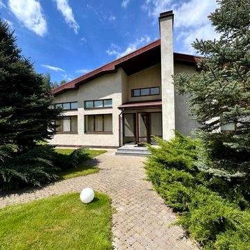 Продаж будинку з SPA-комплексом, с. Плюти, Конча-Заспа