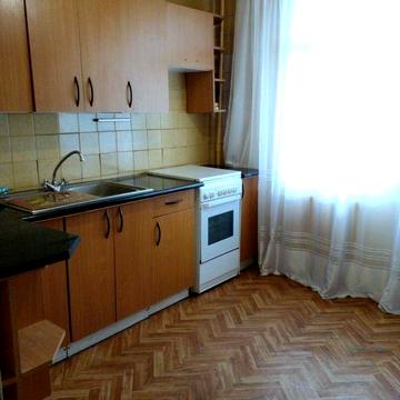 Продам 1-ком. квартиру на Победе-5