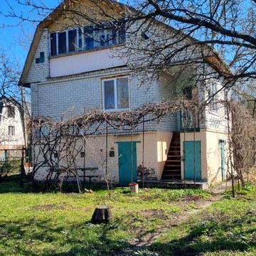 Дача на березі озера і поруч із р.Десна !