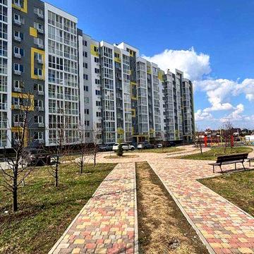 2кімнатна квартира у Новому ЖК. Автономне опалення. Середній поверх ЖК Пелюстковий