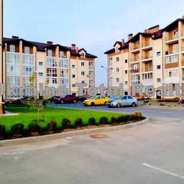 ЖК Country House! 5к квартира! Гора - 15хв до Києва, 5хв до Борисполя! Вул Центральна 38Б