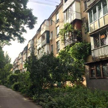 Срочно!!!  1-ком.кв. 46 м2 всего за 20000у.е по ул.Капитана Кузнецова.
