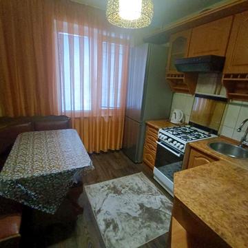 Сдам однокомнатную квартиру в Корабельном районе (р-н 1 школы)
