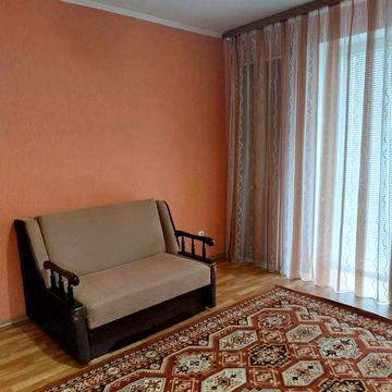 Оренда затмшної 1 кім. квартири на 2 Східному