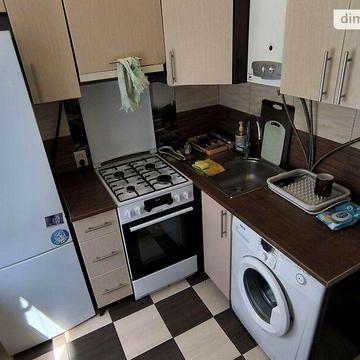 Довгострокова оренда 2к Квартира Хмельницького Богдана вулиця