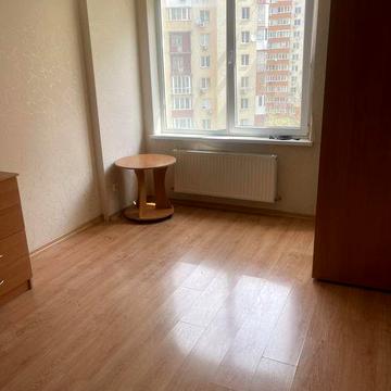 Сдам 1кімнатну квартиру в Райдужному