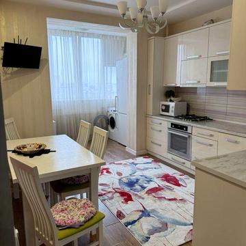 Простора 2-кімнатна квартира 64м² з ремонтом, меблями та технікою Пулюя 15 ЖК Вишенькі