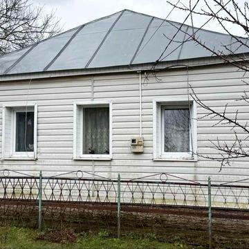 Продам дом в районе больницы