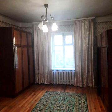 Продам окрему частину будинку з землею та всіма зручностями  на Старому місті