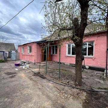 Ексклюзив. Продам цегляний будинок зі зручностями в місті Узин
