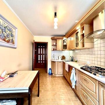 Продаж квартири вул.Дегтярівська 26а, 3 повноцінні спальні, будинок з газом, Лукянівка, Шевченківський район