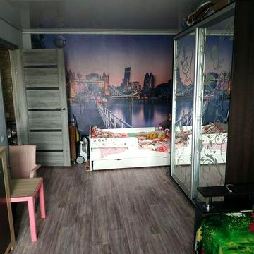 Продам 1 кімнатну квартиру в Змієві.