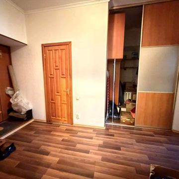 Продаж 3-х кiмнатной кв-ры в центре с подвалом Запорожье ЖК Александровский