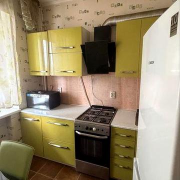 Сдам однушку на Дюковской