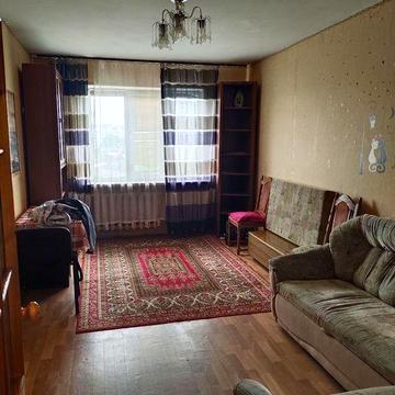 Сосницька 19, Дарницька площа