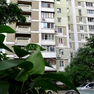 Продам 3к. квартиру на вул. А. Ахматової Позняки