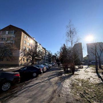 Продаж євро- двушки в центрі міста Бровари