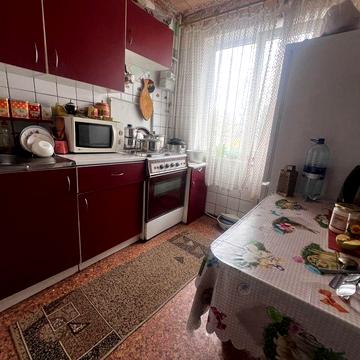 Продам 4 х кімн квартиру  вул. Івана Мазепи