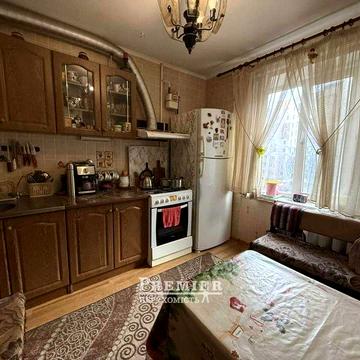 ТАИРОВА  уютная  отличная локация