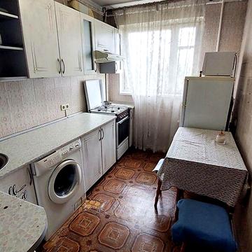 Довгострокова оренда 2к Квартира Небесної Сотні проспект