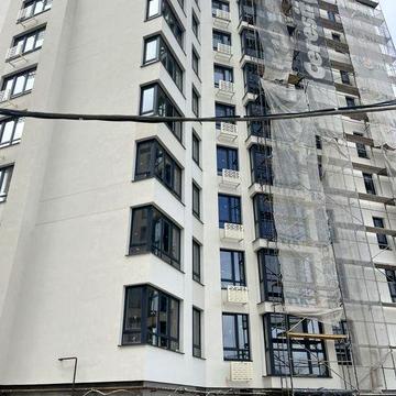 Центр міста.Квартира в сучасному ЖК закритого типу.Будинок в стадії здачі.