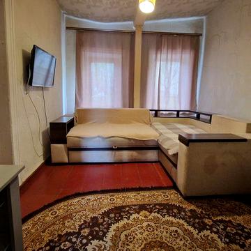 Сдам 2к центр, С.Бандери 14, Озерка