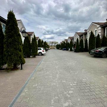 Оренда затишного котеджу