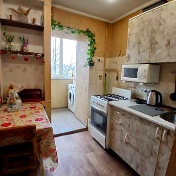 Продається 1кім кв ( малосімейка)