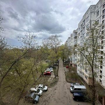 Оренда двокімнатноі квартири 5/9 Нива Всіхсвятська